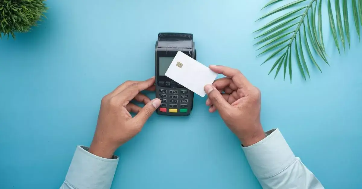 Best Travel Credit Card with No Annual Fee